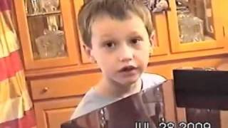 Kid with perfect pitch  VIDEO