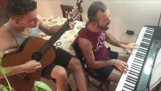 L'Italiano cover con voce piano e chitarra