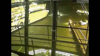 Tug Boat Prevents Disaster