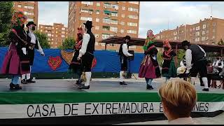 Coros y Danzas Villa de Leganés - Pichona