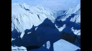 A funny guy summits mount Whitney.