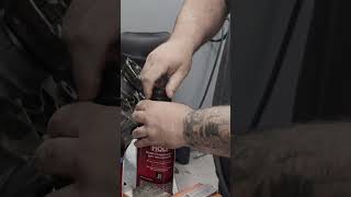 Fala pessoal! durante a montagem da enbreagem utilizamos o Liqui Moly Dual Clutch Transmission Oil