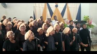 Drummer killing it as choir performs Gratitude by Victoria Orenze 🔥🔥