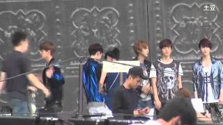 【FANCAM】120814 KBS 2012 Olympic Welcome Back Concer EXO-K (SEHUN)