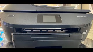 Inserting Ink cartridge in HP Envy Photo 7855