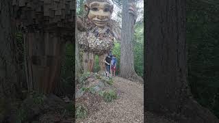 Giant Troll