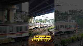 Pakai backsound ondel2 yang lewat...#shorts #krlcommuterline #ptkai