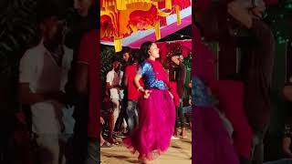 বিয়ে বাড়ির উরাধুরা নাচ Le Photo Le  Latest Rajastani Songs Bangla Dance Wedding dance by  juthi  dis