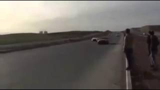 Nissan GTR vs Mustang GT