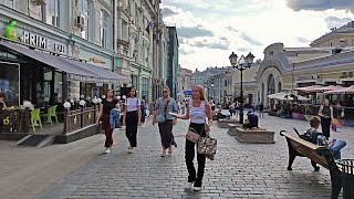 Москва. Пешеходные улицы Рождественка и Кузнецкий мост