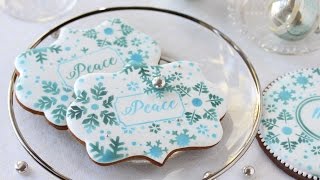 "Peace" Prettier Plaques Stenciled Cookie (with "Merry" Variation)