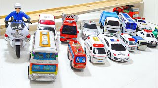 Please check the running of the dancing police car and the working car miniature car.