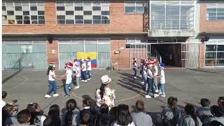 Baile navideño - Grado 1°