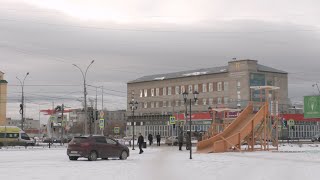 В Серове начинают возводить Зимний городок #серовтв #серов