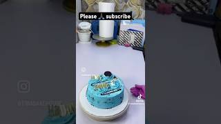 Watch this if you are struggling with easy buttercream decoration as a beginner