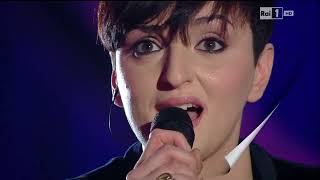 Arisa - La Notte {SANREMO 2012 - LIVE AUDIO + FOTOS + TESTO}