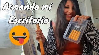 Armando un Escritorio con 2 Herramientas - Vocabulario de Herramientas