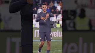 Real madrid incar  Alexander-Arnold untuk gantikan dani carvajal 🤯|#shorts #shortfootball