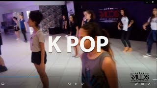 Aula k pop RAUDS Dance Studio