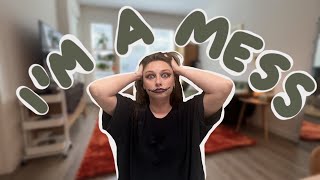 GETTING MY LIFE TOGETHER (but not really) / cutting my hair & cleaning my apartment *chaotic vlog*