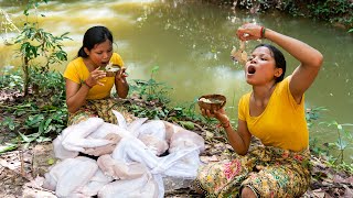 Wilderness Cooking Skill | Girl Cooking Chicken Soup Along The River | Asmr Eating