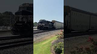 Ns 8037 leads long cut of auto racks in Austell, Ga