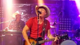 Kevin Fowler "Triple Crown" LIVE at Electric Cowboy Longview TX