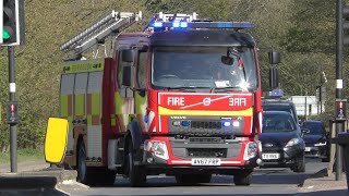 Suffolk Fire & Rescue Service - Haverhill WrL Responding 19-04-2023