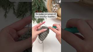 Free Crochet Bauble Ornament Pattern. It's easy, quick, and beautiful crochet holiday decor.