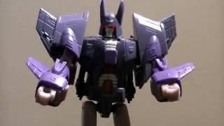 Peteman Reviews Transformers Universe Cyclonus