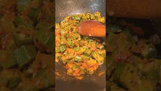 Okra Fry | Vendakkai Poriyal #tamilusavlogs #tamilvlogs #viral #viralshorts #okra #shorts