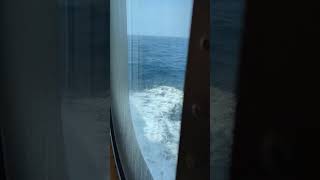 RMS Queen Mary 2 crossing the Atlantic at 24 kts #travel #oceanliner #cunard