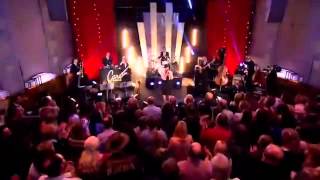 Caro Emerald - Back it Up Live