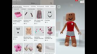 Buying stuff with 800 robux! (Now have 15 robuckie that’s wat u call with 15 robux lol)