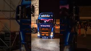 scania night life