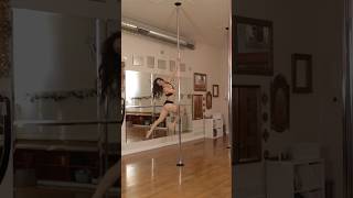 Stunning and super strong pole choreography #poledance #pole #dancer #choreography