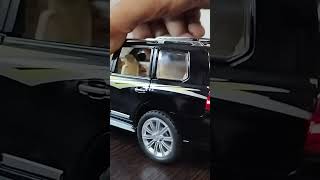 Toyota Land Cruiser v8 #shorts , Diecast, Metal Replica, Toy car 1:24 scale