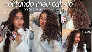 cortando meu cabelo CACHEADO sozinha em casa *manutenção do corte*🍓