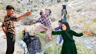 The daily life of Mehdi and his mother.  Again, Aida's thieves clashed with Farhanaz's family Zolfa