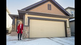 Edmonton Home for sale Fully Finished Bungalow Backing Green Space $550,000