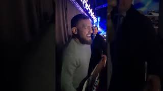 connor McGregor shows his support for katie taylor at bellator dublin (3)