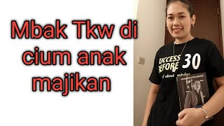 ANAK MAJIKAN SEMAKIN SAYANG !! MBA TKW DI CIUM ANAN MAJIKAN