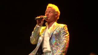 Rhydian    CHESTNUTS ROASTING ON AN OPEN  FIRE   Warrington  DEC 2012