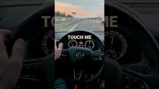 AUTOPILOT Skoda Kodiaq | Lane assist and adaptive cruise control