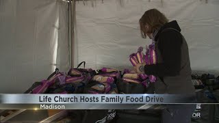 Fountain of Life Church in Madison holds food drive for local families