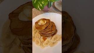 Oats banana pancake-healthy pancake recipe#shortsvideo #food #breakfast #trendingshorts #videos￼￼