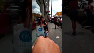 Espalhando amor nas ruas??? #shorts #viral