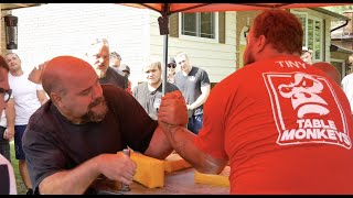 Armwrestling Battle of the bunker 2022 Superheavies Left