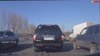 Водители сбивают людей/Drivers shoot people down