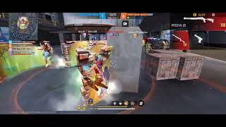 Free fire max 🔥 power full gameplay😎1 vs 4 clutch in my squad 😎 Revange Time ❤️#freefire#viralvideo